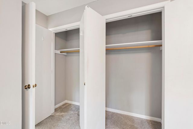 27 Sunflower Court, Durham, NC 27713