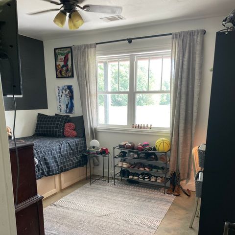 433 County Road 1245, Savoy, TX 75479