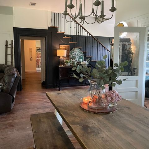 433 County Road 1245, Savoy, TX 75479