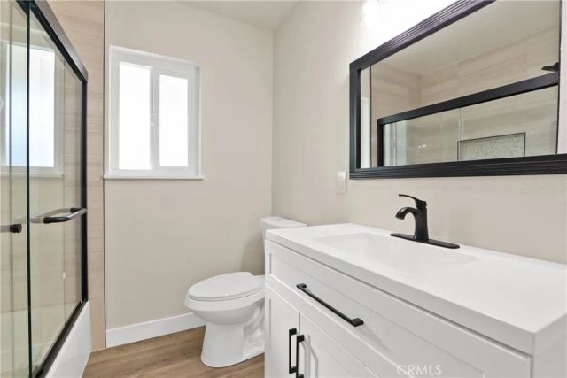 8806 Stamps, Downey, CA 90240