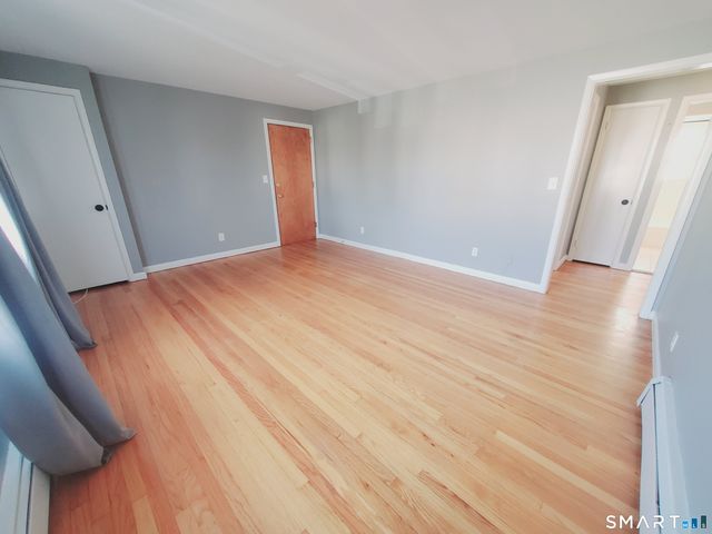 47 Park Street 2R, Stamford, CT 06902