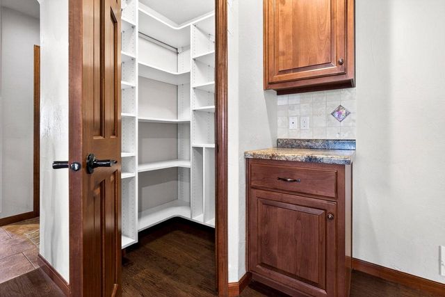 1519 REMINGTON ROAD, Neenah, WI 54956