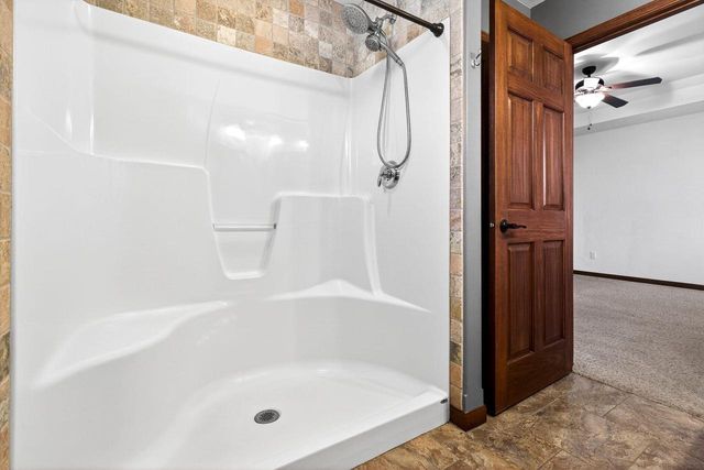 1519 REMINGTON ROAD, Neenah, WI 54956