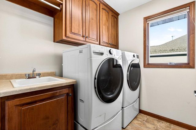 1519 REMINGTON ROAD, Neenah, WI 54956