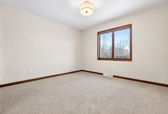 1519 REMINGTON ROAD, Neenah, WI 54956