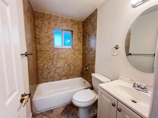 1760 SW 21st Street B, Fort Lauderdale, FL 33315