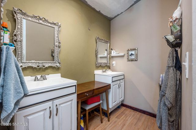 1130 Poplar, Las Cruces, NM 88001