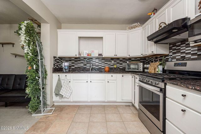 1130 Poplar, Las Cruces, NM 88001