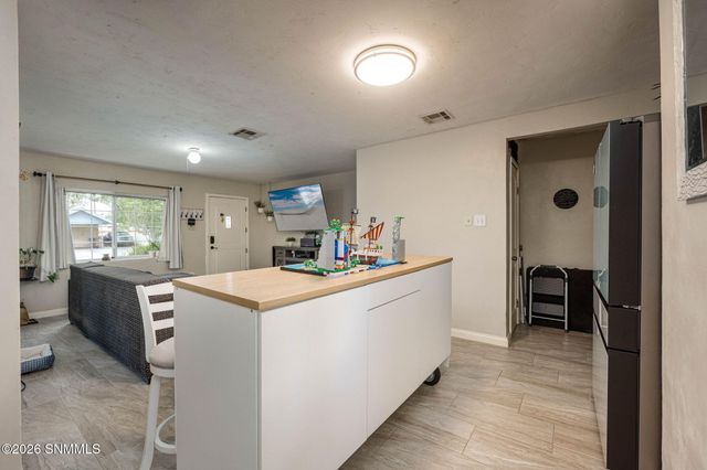 1130 Poplar, Las Cruces, NM 88001