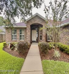 1449 BLUE HERON Lane, Jacksonville Beach, FL 32250
