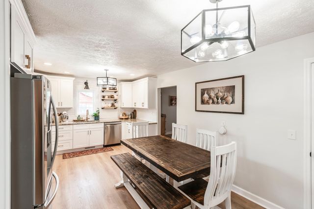 537 Defeated Creek Hwy, Carthage, TN 37030