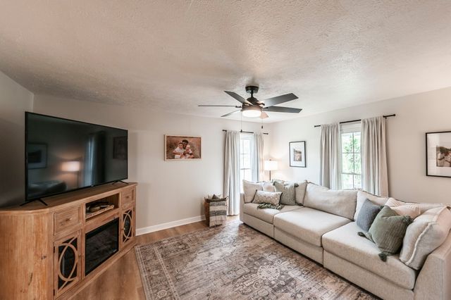 537 Defeated Creek Hwy, Carthage, TN 37030