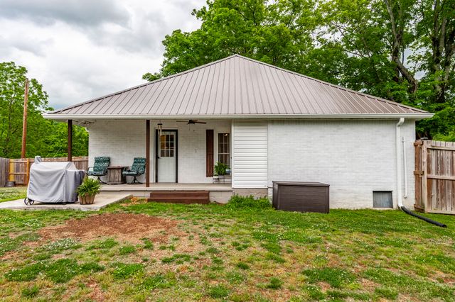 537 Defeated Creek Hwy, Carthage, TN 37030