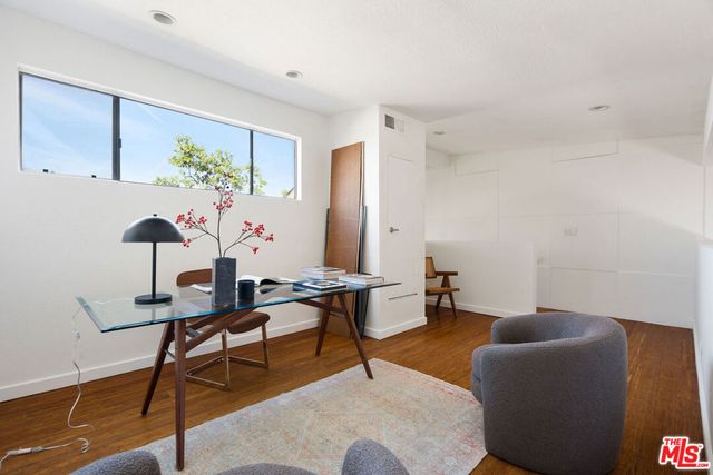 1914 11th Street 4, Santa Monica, CA 90404