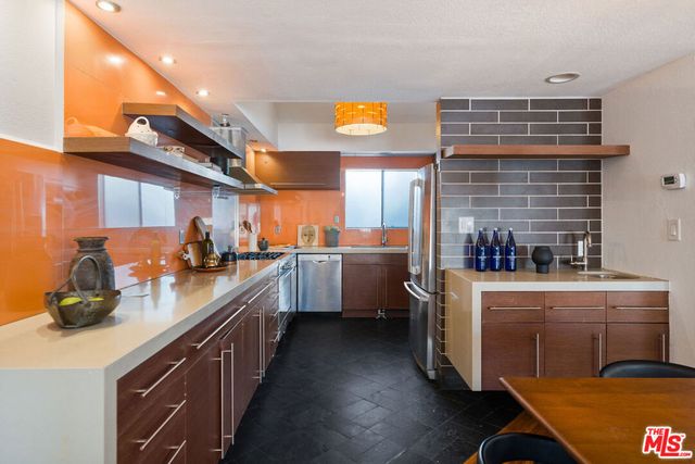 1914 11th Street 4, Santa Monica, CA 90404