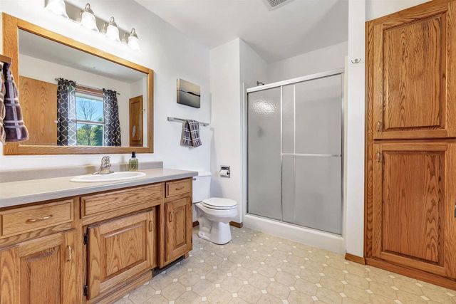 2146 DEER POINT LANE, De Pere, WI 54115