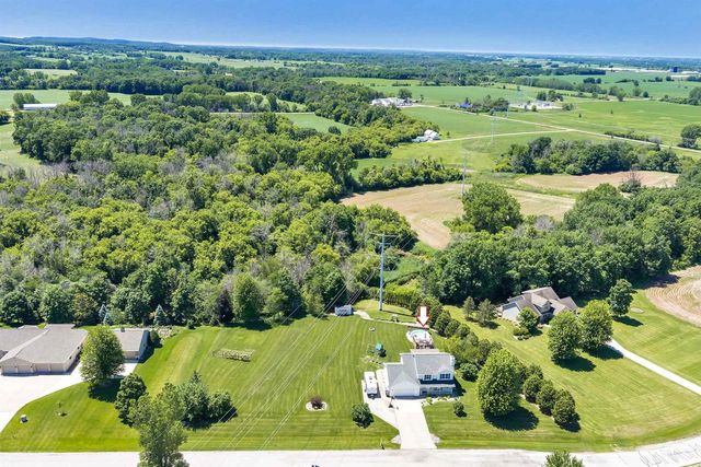 2146 DEER POINT LANE, De Pere, WI 54115