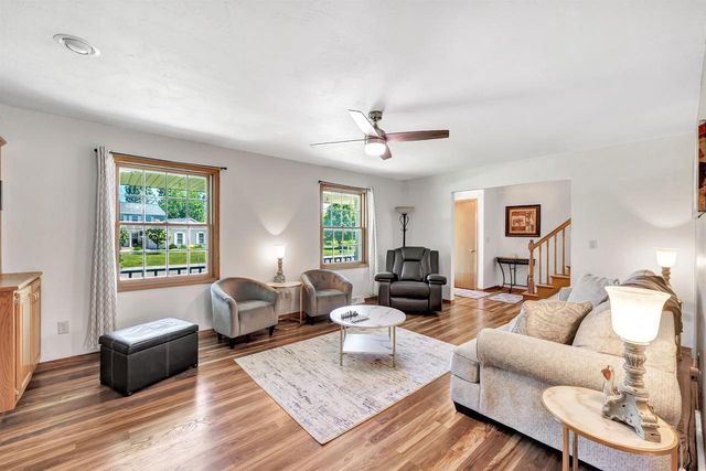 2146 DEER POINT LANE, De Pere, WI 54115