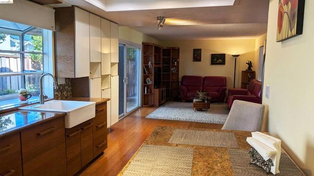 10013 10013 Foxboro Cir, San Ramon, CA 94583