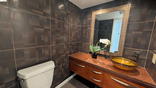 10013 10013 Foxboro Cir, San Ramon, CA 94583