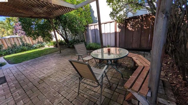 10013 10013 Foxboro Cir, San Ramon, CA 94583