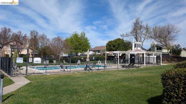 10013 10013 Foxboro Cir, San Ramon, CA 94583