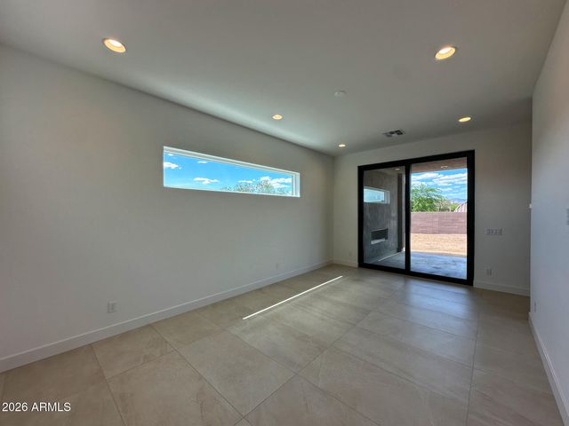 5714 E RANCHO CALIENTE Drive, Cave Creek, AZ 85331