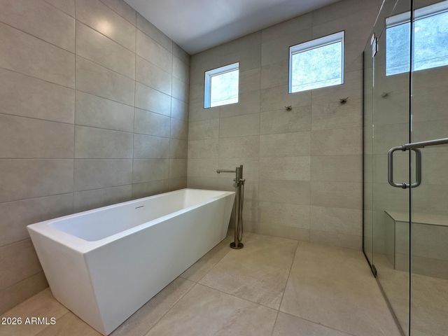 5714 E RANCHO CALIENTE Drive, Cave Creek, AZ 85331