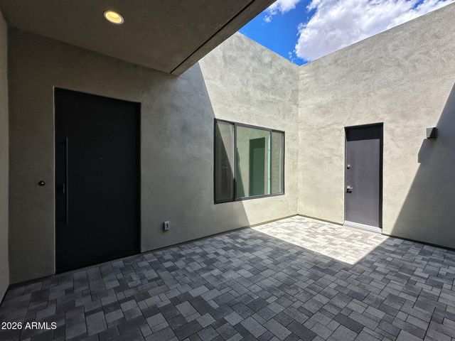 5714 E RANCHO CALIENTE Drive, Cave Creek, AZ 85331