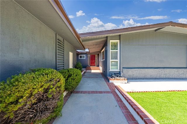 2017 W Macarthur St, Rancho Palos Verdes, CA 90275