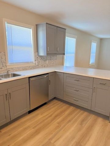 208 W 23rd Street, Pittsburg, KS 66762