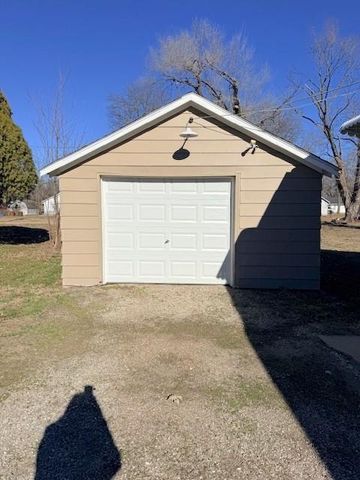 208 W 23rd Street, Pittsburg, KS 66762