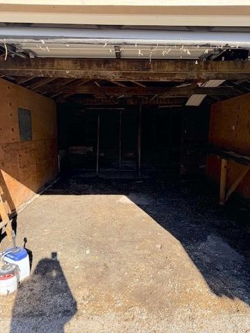 208 W 23rd Street, Pittsburg, KS 66762