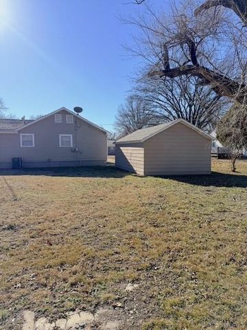 208 W 23rd Street, Pittsburg, KS 66762