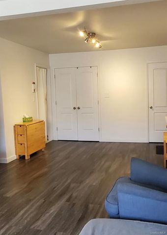 138-29 Jewel Avenue 1C, Flushing, NY 11367