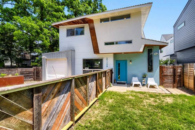2112 Haskell ST A, Austin, TX 78702