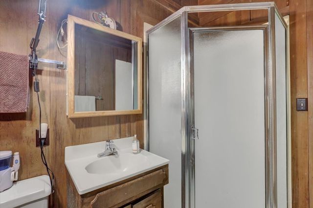 10046 Smith Rd, Grass Valley, CA 95949