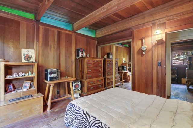 10046 Smith Rd, Grass Valley, CA 95949