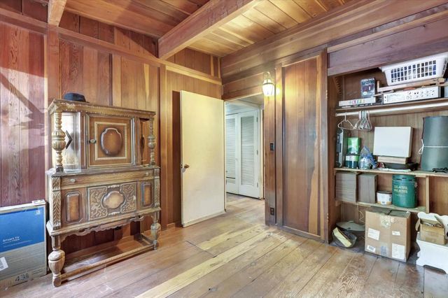 10046 Smith Rd, Grass Valley, CA 95949