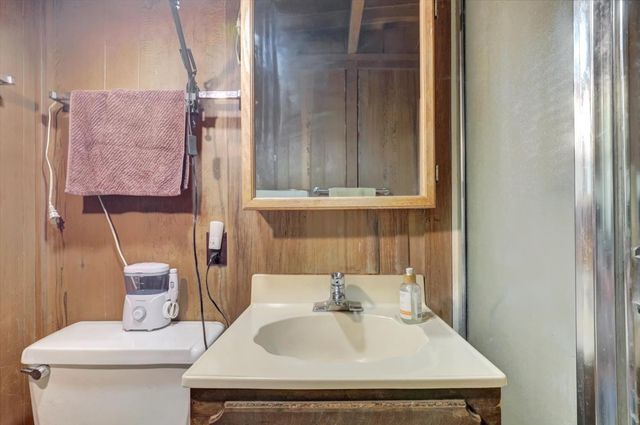 10046 Smith Rd, Grass Valley, CA 95949