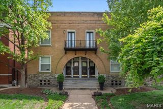 4362 Maryland A, St Louis, MO 63108