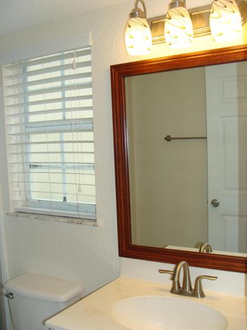 4235 S 57th Avenue 102e, Greenacres, FL 33463