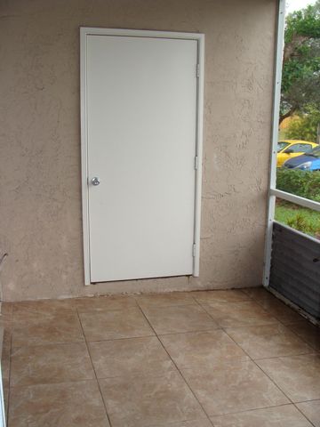 4235 S 57th Avenue 102e, Greenacres, FL 33463