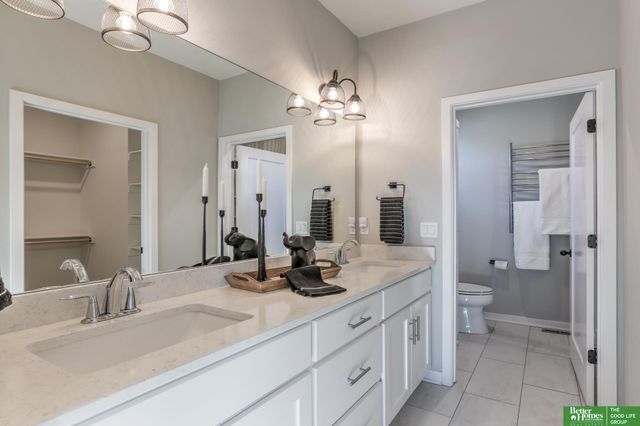 18311 Patrick Avenue, Elkhorn, NE 68022