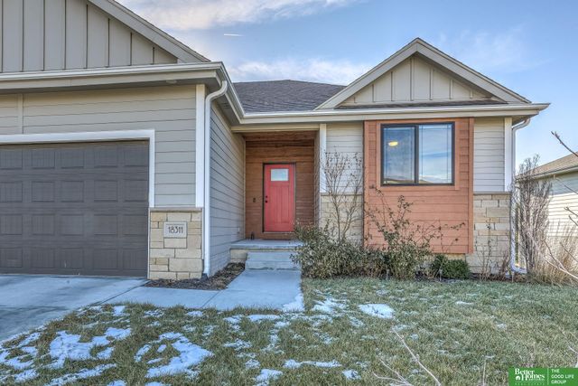 18311 Patrick Avenue, Elkhorn, NE 68022
