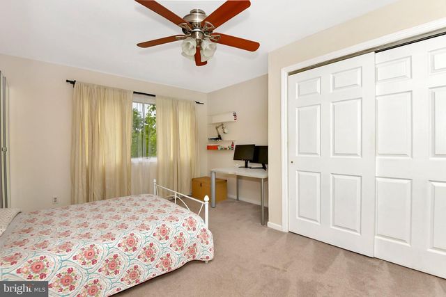 19 EXETER CT, Princeton, NJ 08540