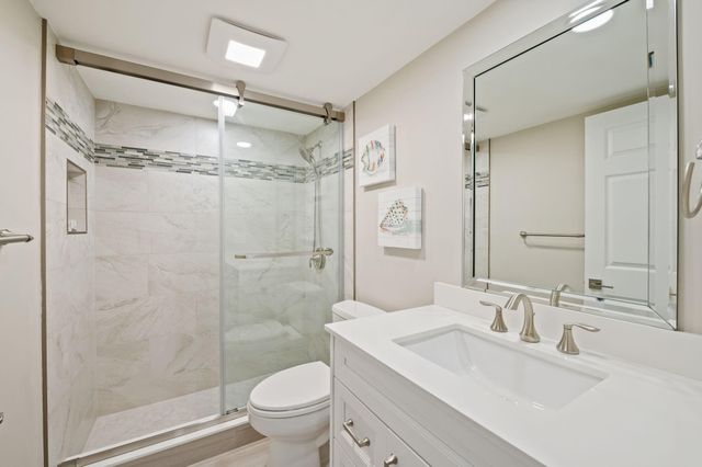 15451 Pembridge Dr 206, Delray Beach, FL 33484