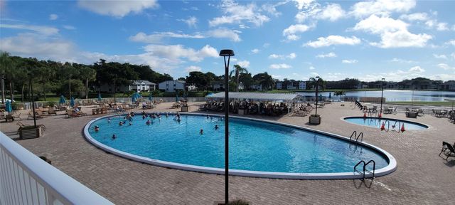 15451 Pembridge Dr 206, Delray Beach, FL 33484