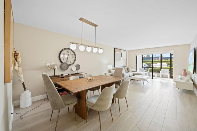 15451 Pembridge Dr 206, Delray Beach, FL 33484