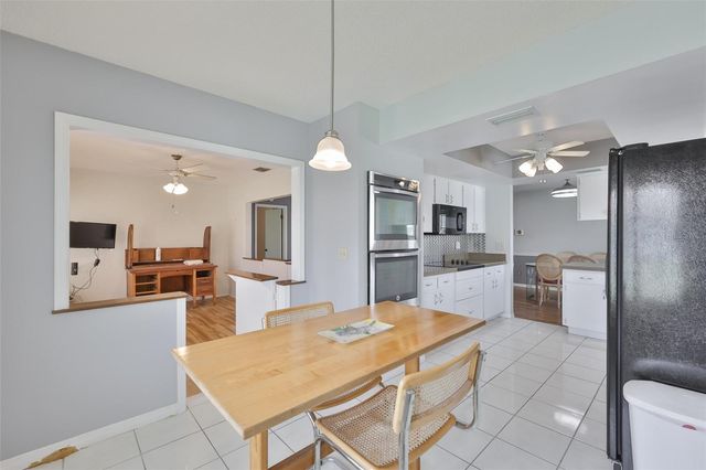 2514 LOCKSLEY STREET, Sun City Center, FL 33573